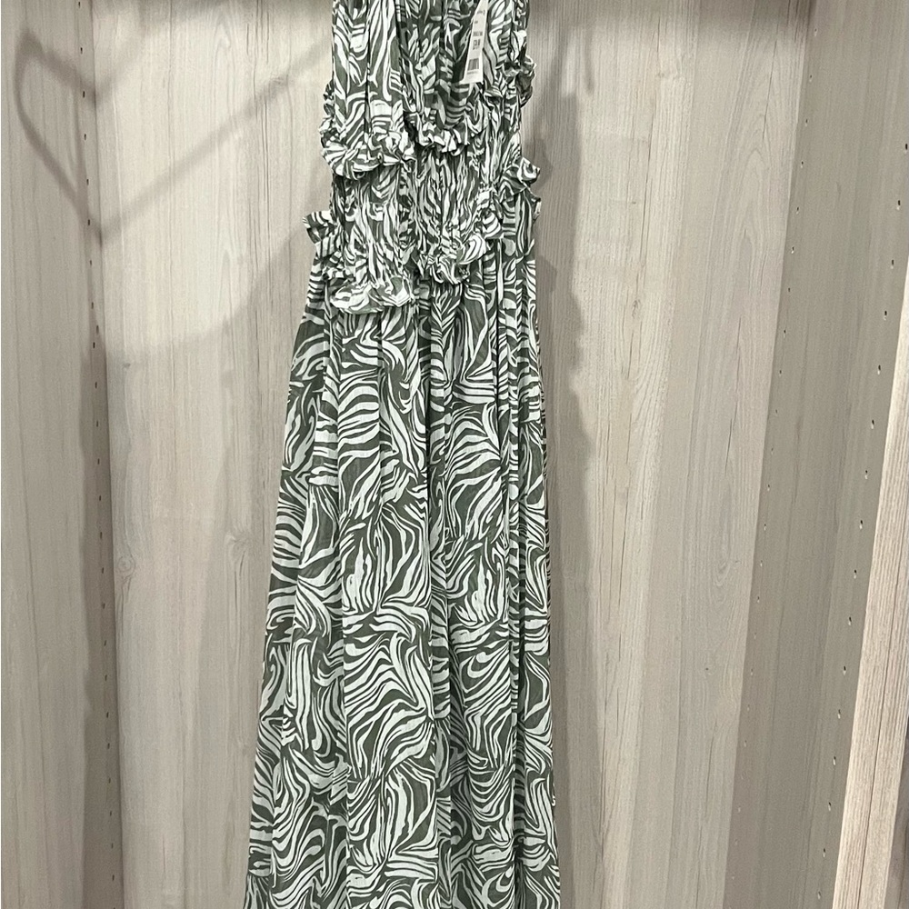 En Saison olive green dress with tags